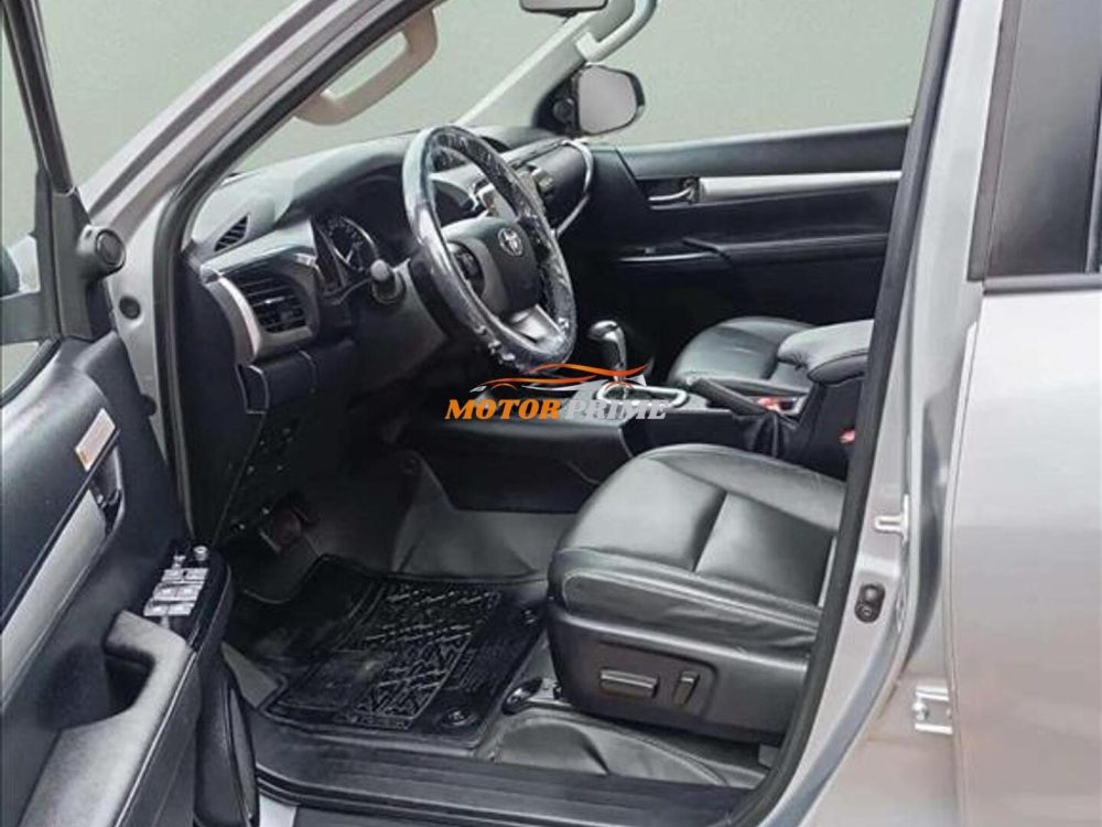 toyota-hilux-2.8-d4d-turbo-diesel-cd-grs-4x4-automatico-wmimagem14525239340