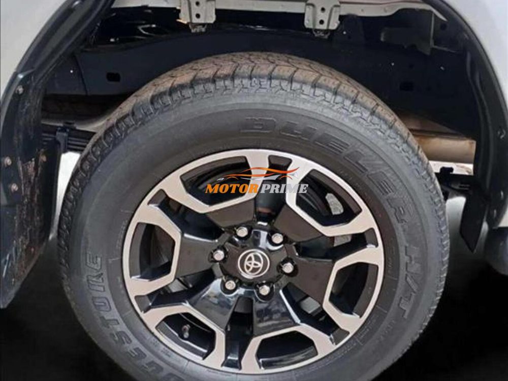 toyota-hilux-2.8-d4d-turbo-diesel-cd-grs-4x4-automatico-wmimagem14525363146